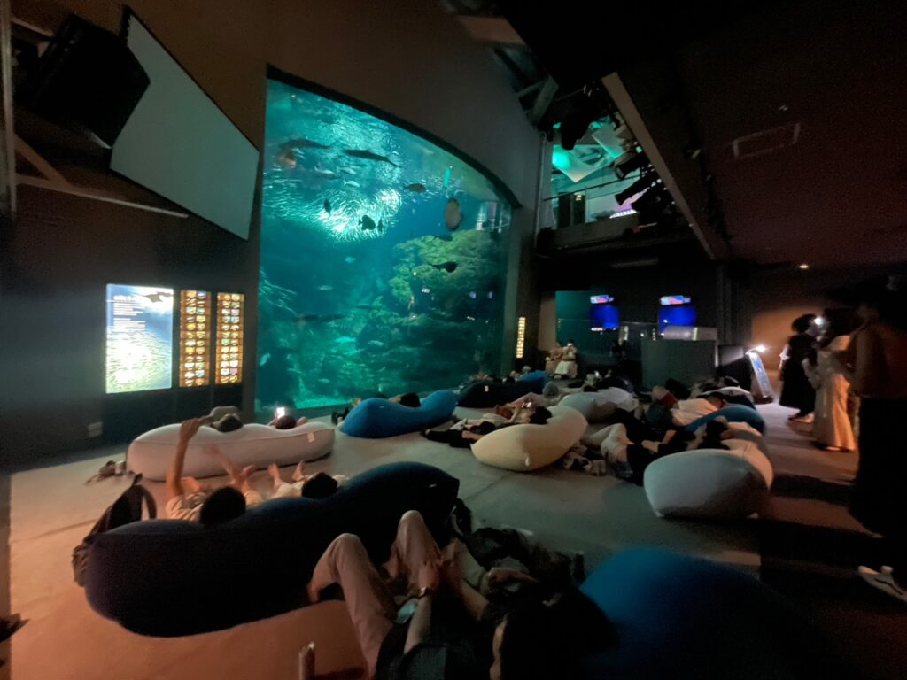 新江ノ島水族館 様「CHILL AQUARIUM」